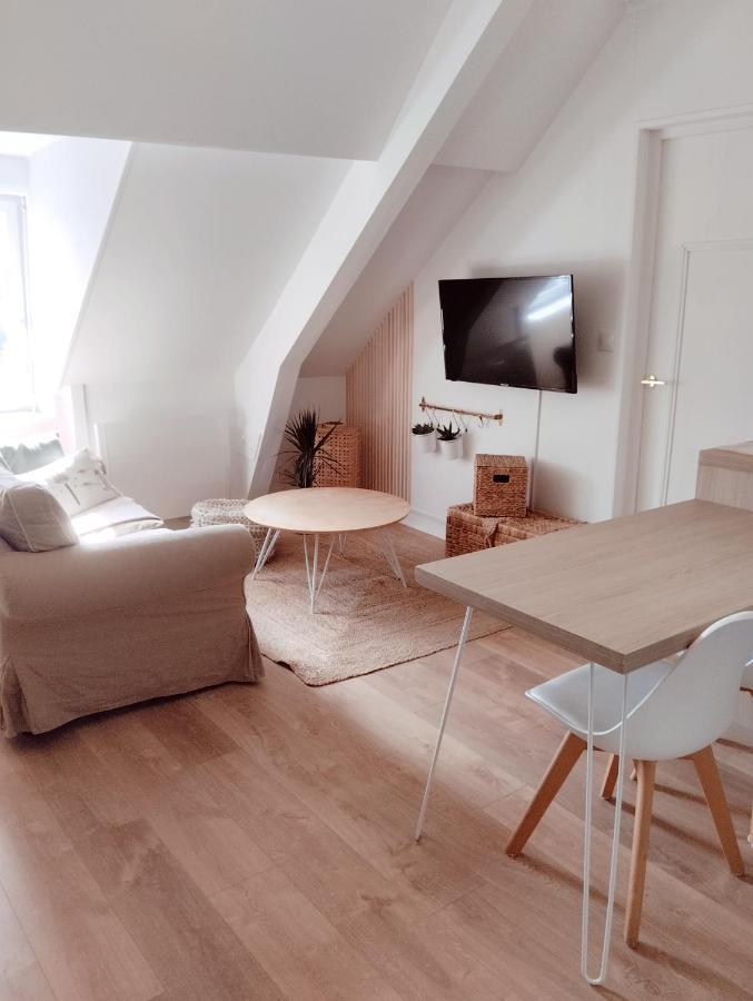 Perle Rare, Appartement Paisible Et Cosy Lamballe Exterior foto