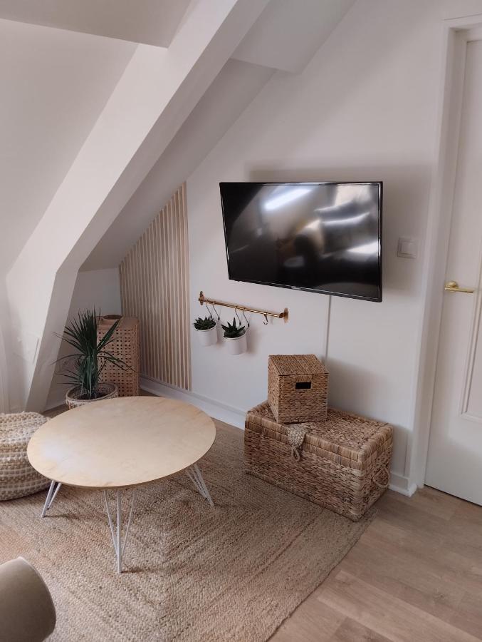 Perle Rare, Appartement Paisible Et Cosy Lamballe Exterior foto